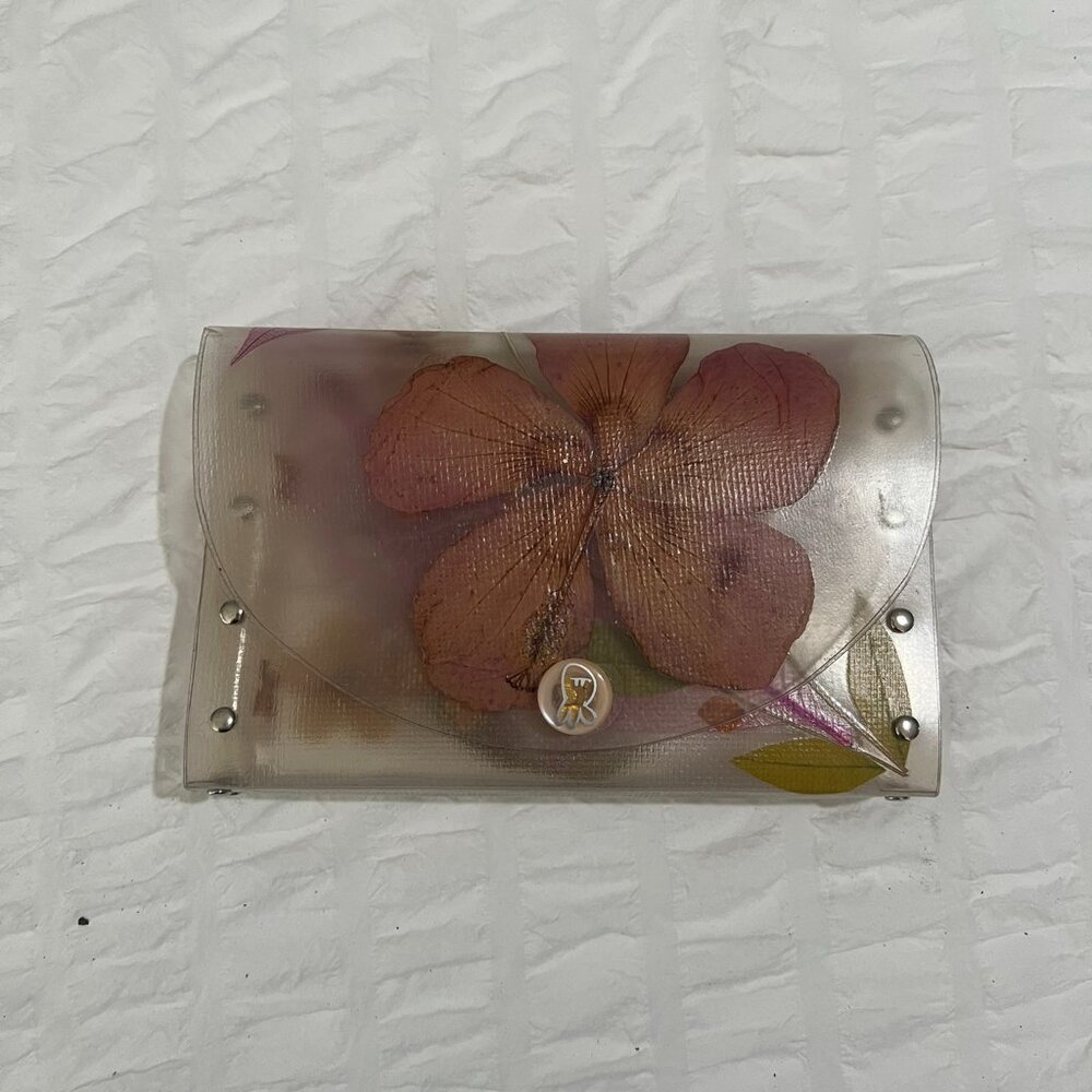 Clear Flower small clutch